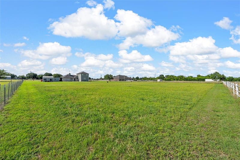 5330 Leroy Parkway, West TX 76691 - Photo 33