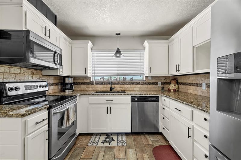 5330 Leroy Parkway, West TX 76691 - Photo 15