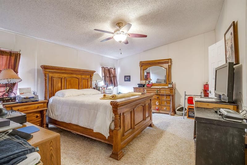 127 Lelon Lane, Springtown TX 76082 - Photo 19