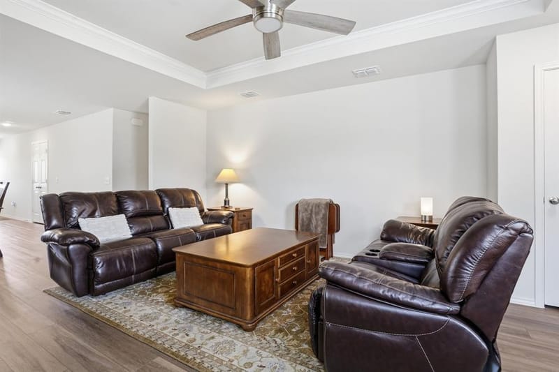 1013 Vernon Drive, Aubrey TX 76227 - Photo 5