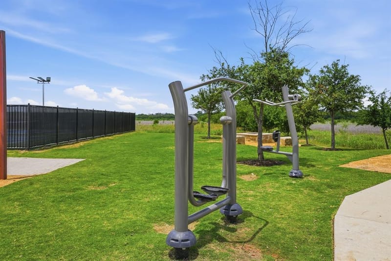 1013 Vernon Drive, Aubrey TX 76227 - Photo 35