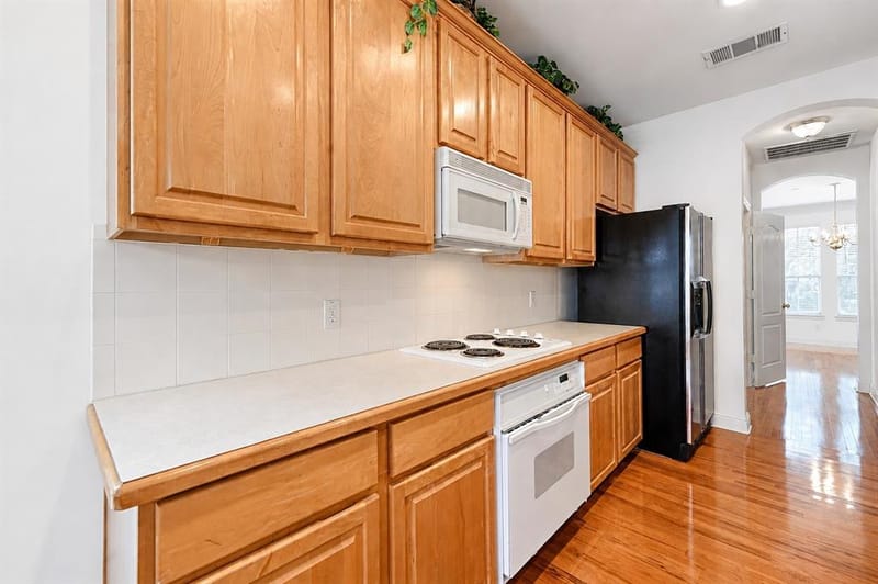 531 Southridge Way, Irving TX 75063 - Photo 10
