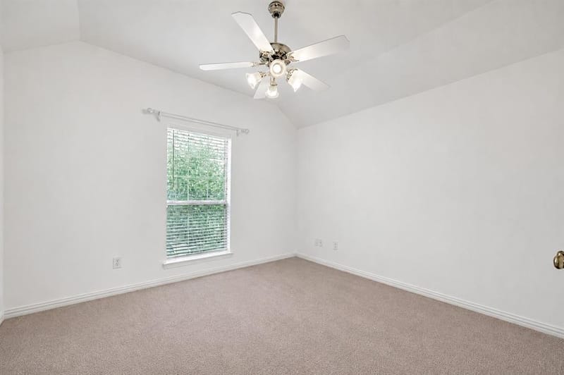 531 Southridge Way, Irving TX 75063 - Photo 19