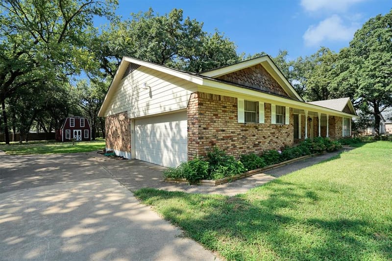 638 Arawe Circle E, Irving TX 75060 - Photo 27