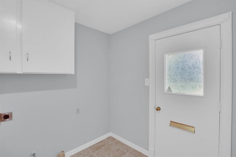 638 Arawe Circle E, Irving TX 75060 - Photo 12