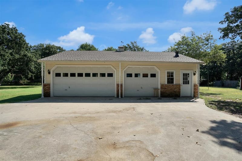 638 Arawe Circle E, Irving TX 75060 - Photo 21