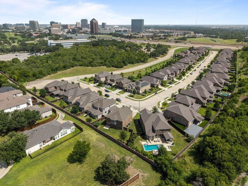 3524 Hathaway Court, Irving TX 75062 - Photo 3