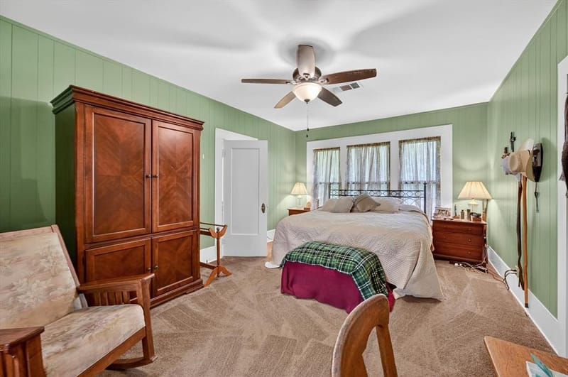 801 S Hall Street, Ennis TX 75119 - Photo 17