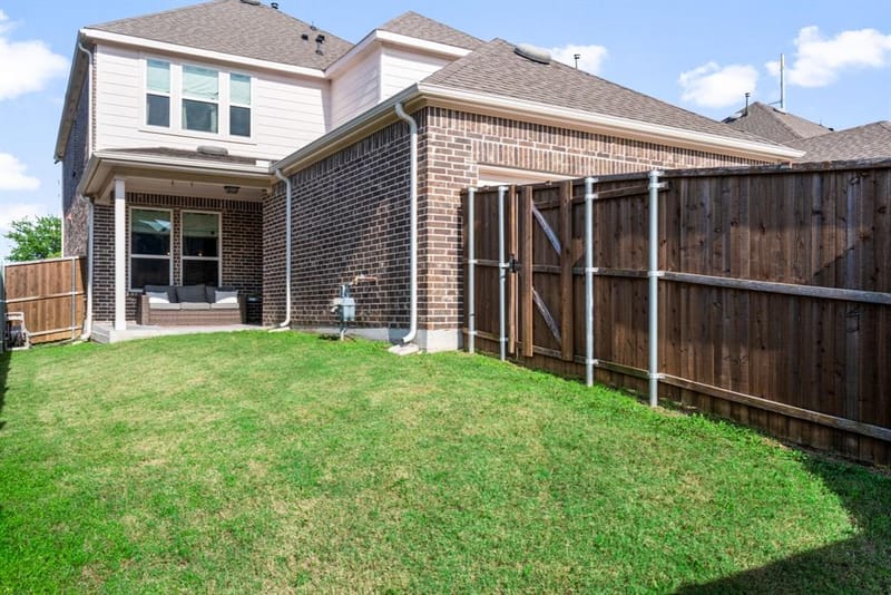 313 Kennewick Drive, Garland TX 75044 - Photo 32