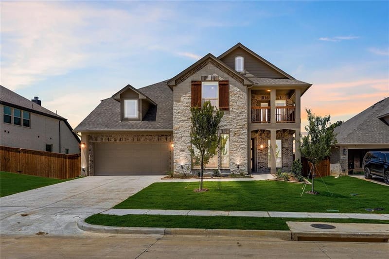708 Condor Street, Joshua TX 76058 - Photo 2