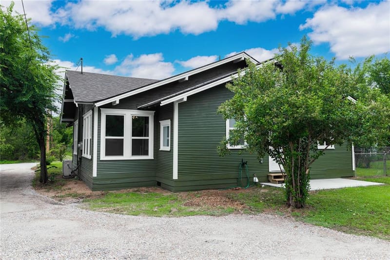709 Avenue H, Brownwood TX 76801 - Photo 28