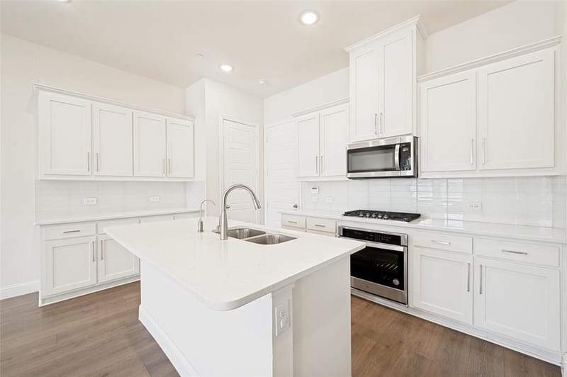 12986 Jk Ojha Street, Farmers Branch TX 75234 - Photo 9