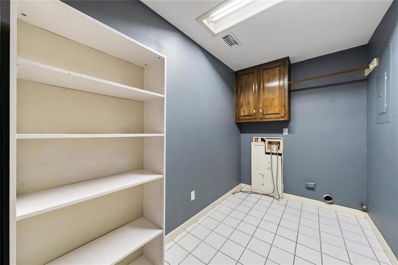 740 Wedgewood Drive, Woodway TX 76712 - Photo 17