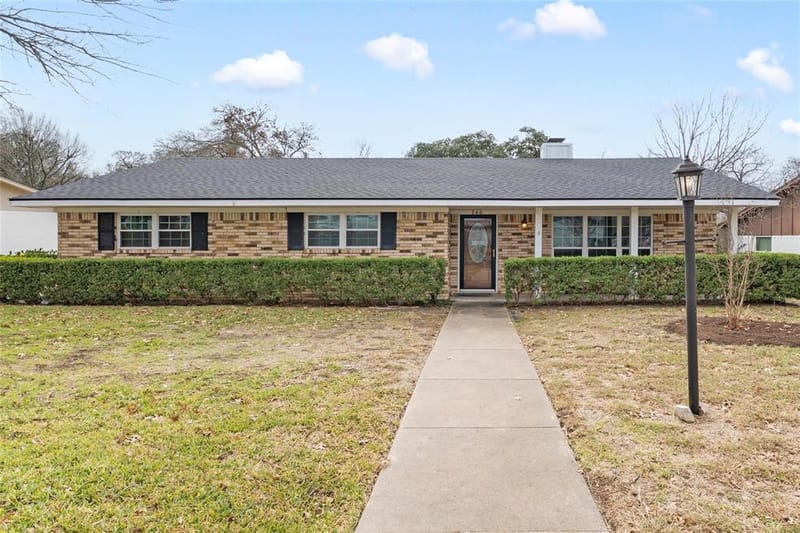 740 Wedgewood Drive, Woodway TX 76712