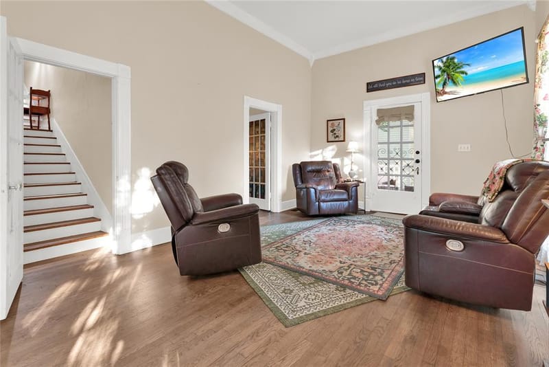 823 S Crockett Street, Sherman TX 75090 - Photo 5