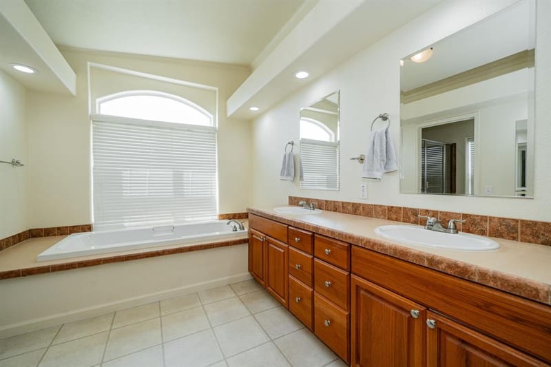 4510 County Road 2596, Royse City TX 75189 - Photo 17