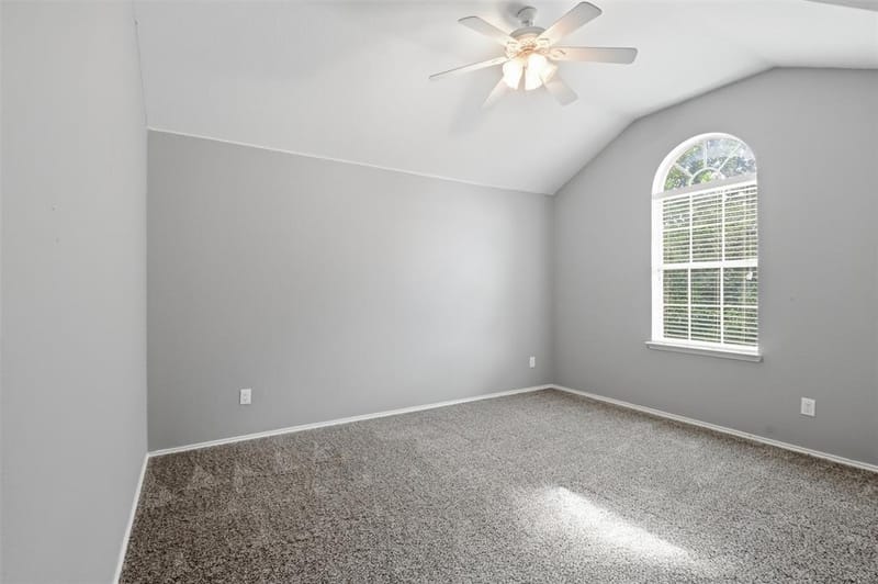 12521 Patnoe Drive, Fort Worth TX 76028 - Photo 10