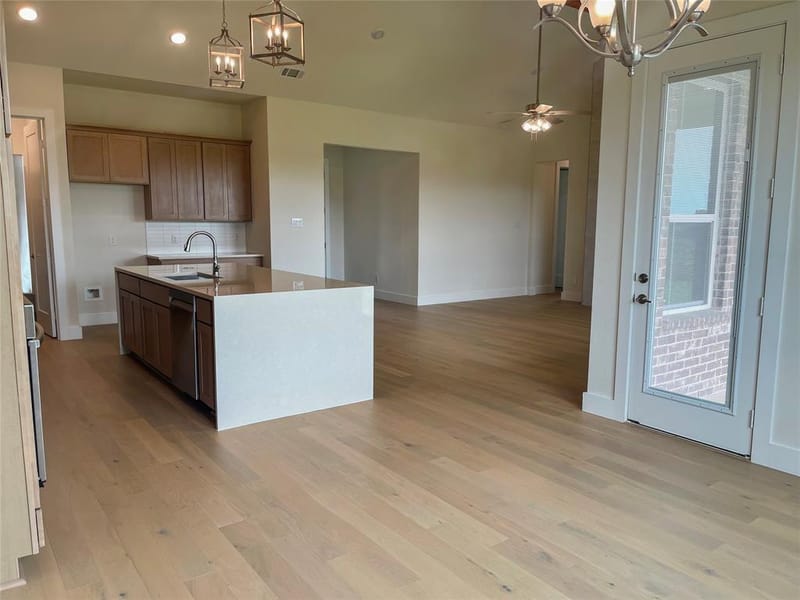 112 Aiden Drive, Waxahachie TX 75165 - Photo 5