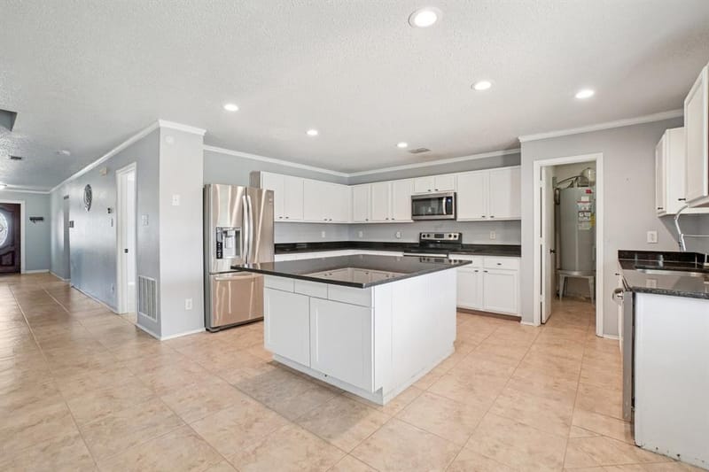 2304 Red Oak Drive, Little Elm TX 75068 - Photo 9