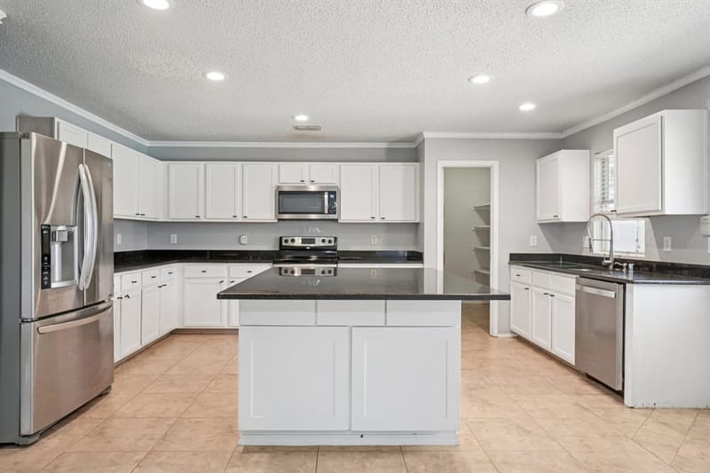 2304 Red Oak Drive, Little Elm TX 75068 - Photo 10