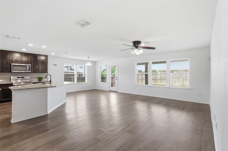 10201 Fox Grove Court, Fort Worth TX 76131 - Photo 12