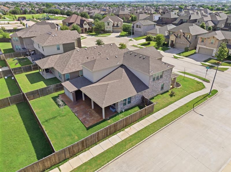 10201 Fox Grove Court, Fort Worth TX 76131 - Photo 34