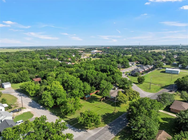 605 N Roberts Street, West TX 76691 - Photo 36