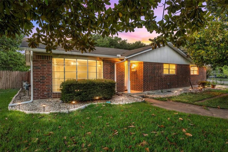 605 N Roberts Street, West TX 76691