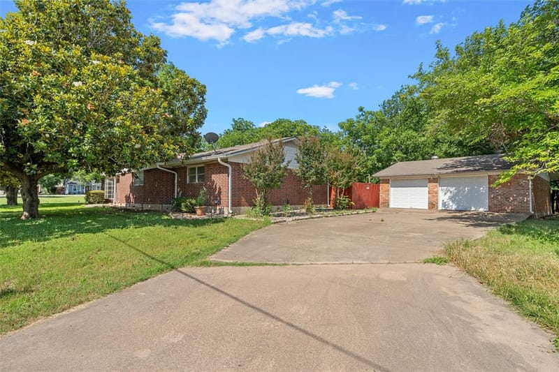 605 N Roberts Street, West TX 76691 - Photo 30