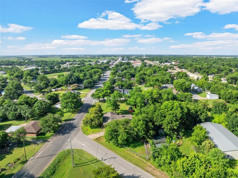 605 N Roberts Street, West TX 76691 - Photo 39