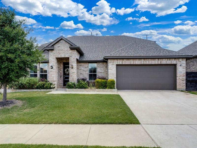 1021 Daylily Drive, Northlake TX 76226 - Photo 2
