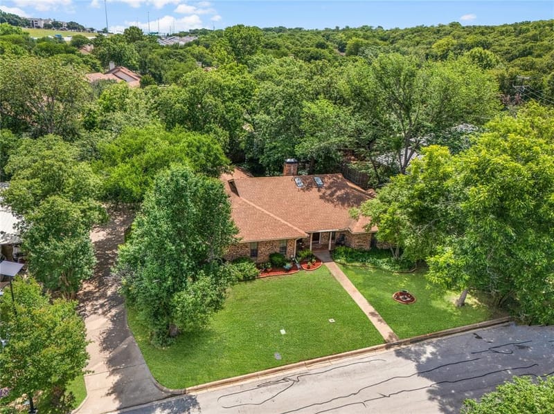 1455 Warrington Court, Fort Worth TX 76112 - Photo 6