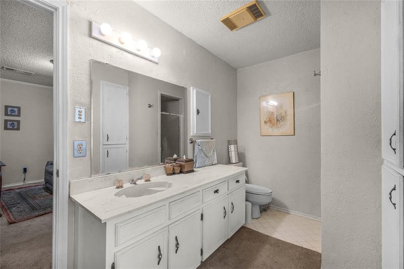 1455 Warrington Court, Fort Worth TX 76112 - Photo 32