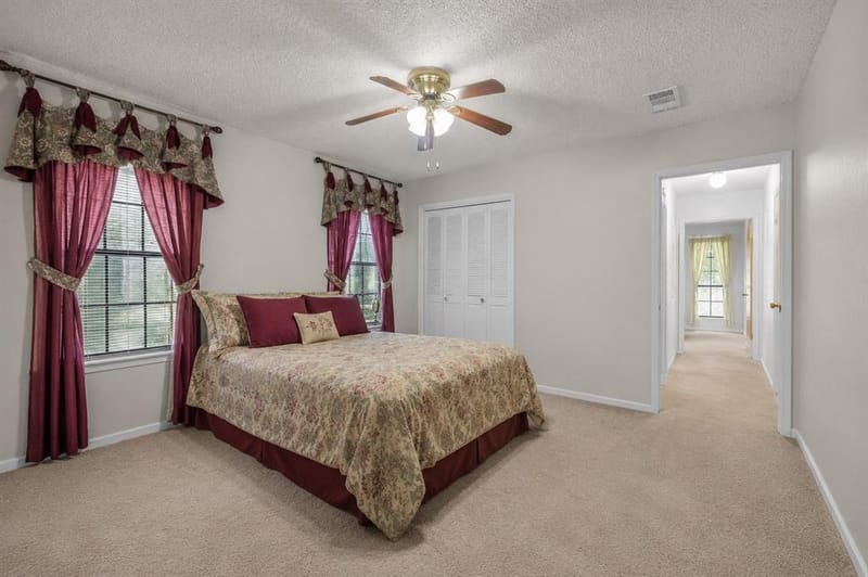 1455 Warrington Court, Fort Worth TX 76112 - Photo 34