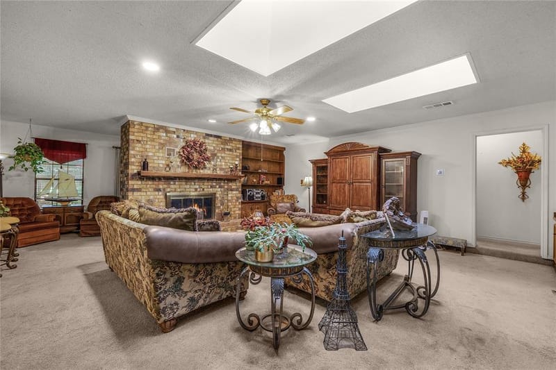 1455 Warrington Court, Fort Worth TX 76112 - Photo 15