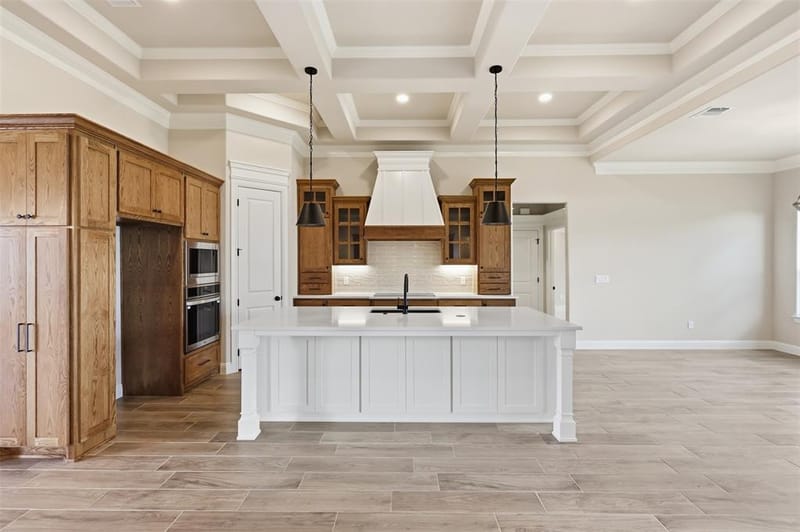 2148 Middlewood Circle, Granbury TX 76049 - Photo 13