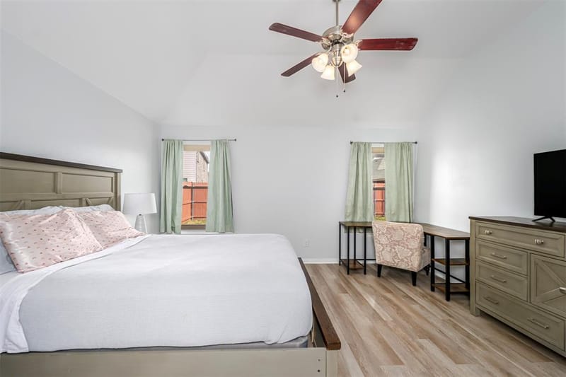 5505 Thunder Bay Drive, Fort Worth TX 76119 - Photo 27