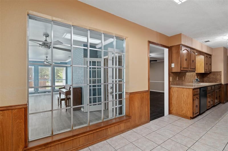 2005 Prince John Drive, Grand Prairie TX 75050 - Photo 17