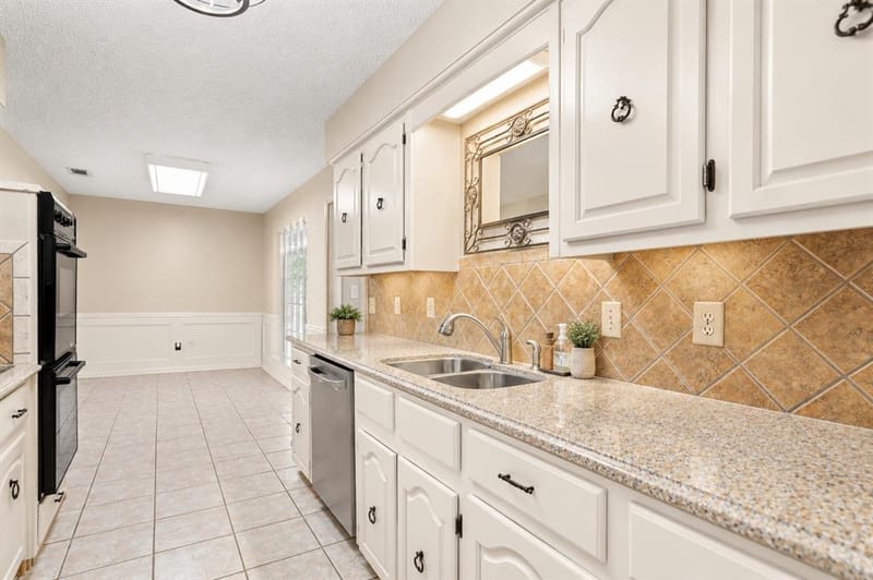 2005 Prince John Drive, Grand Prairie TX 75050 - Photo 14