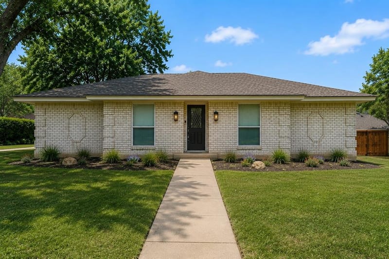 2005 Prince John Drive, Grand Prairie TX 75050 - Photo 4