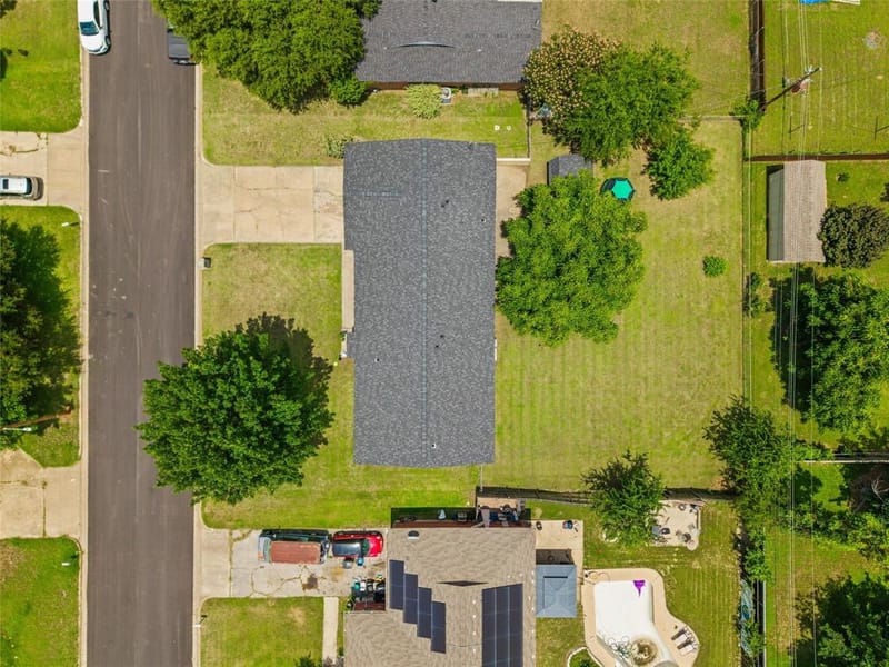 1213 Park Center Street, Benbrook TX 76126 - Photo 3