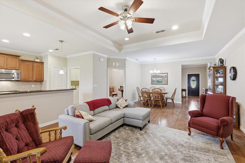 349 Balboa Court, Frisco TX 75036 - Photo 4