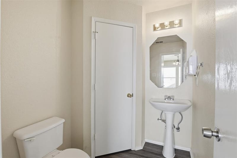1452 Pine Lane, Fort Worth TX 76140 - Photo 13