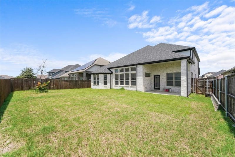 302 Coyote Creek Drive, Lavon TX 75166 - Photo 33