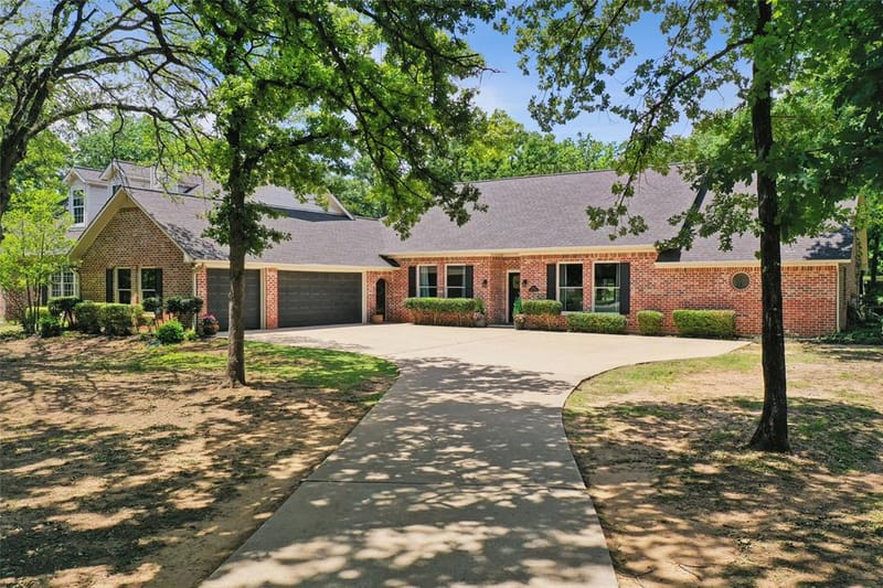 915 Skyline Drive, Argyle TX 76226