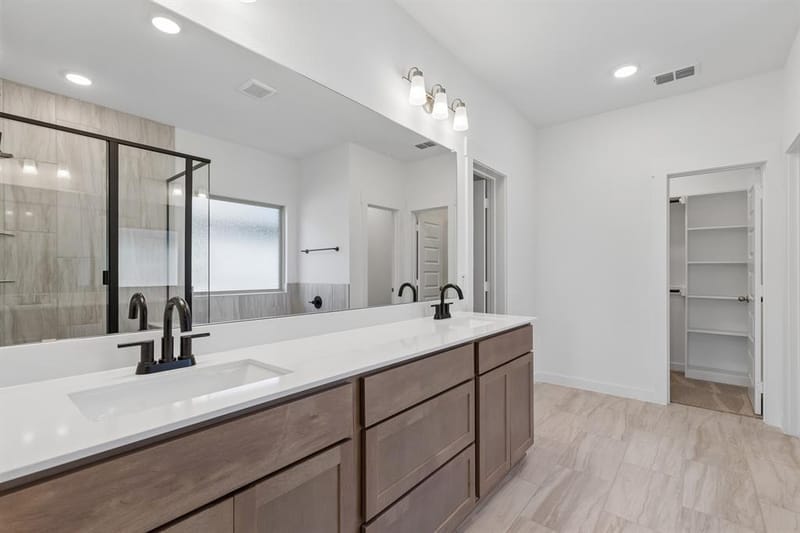 1420 Elle Lane, Aubrey TX 76227 - Photo 15