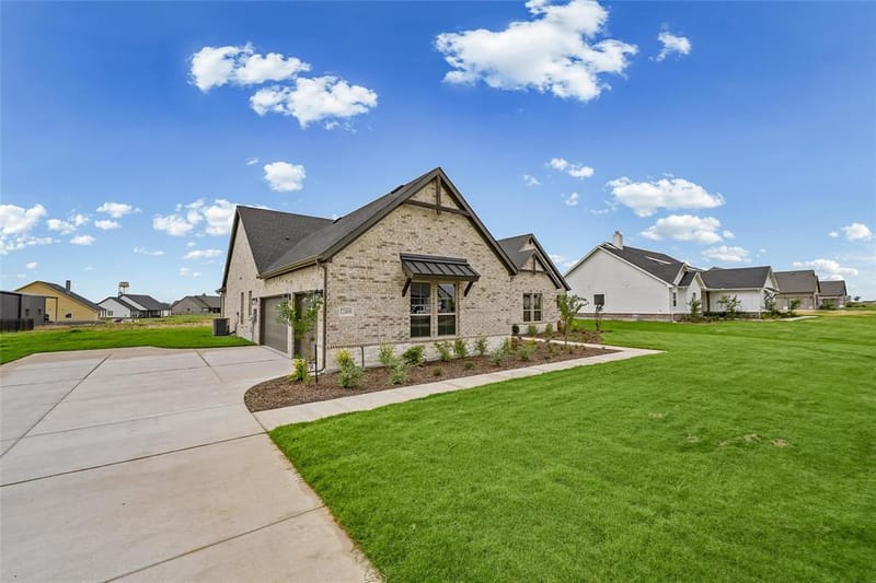 12409 Hornfels Drive, Krum TX 76249 - Photo 3