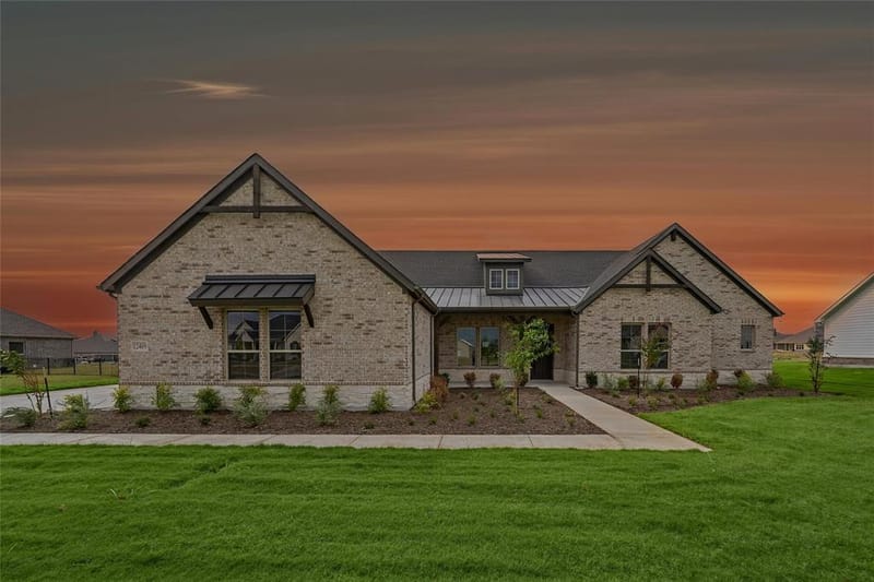 12409 Hornfels Drive, Krum TX 76249 - Photo 37