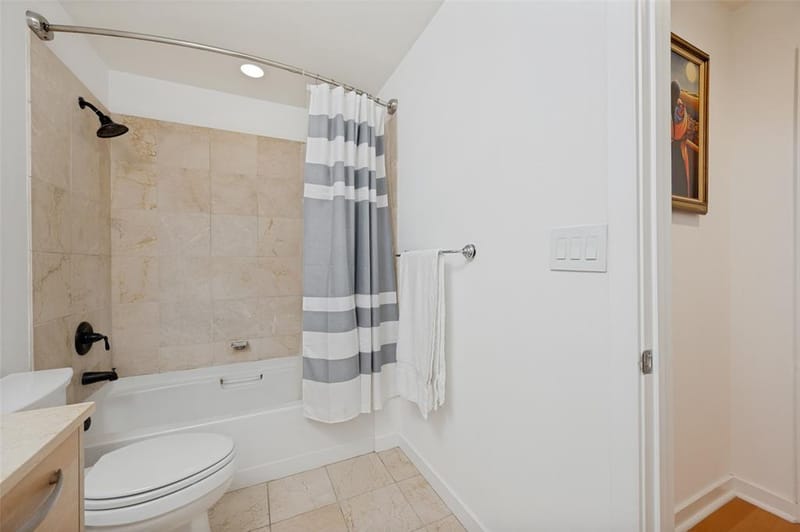 1200 Main Street # 1207, Dallas TX 75202 - Photo 14