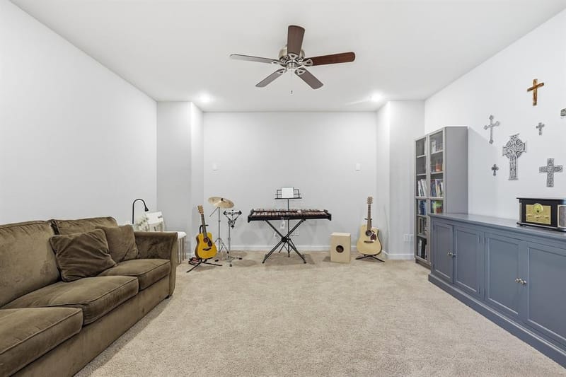 1813 Otwell Drive, Fort Worth TX 76052 - Photo 18